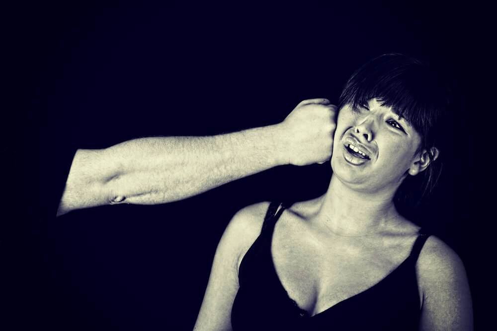 Man ordered to take anger management classes after attacking ex-girlfriend